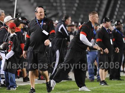 Thumbnail 3 in De La Salle vs Centennial (CIF State D1 Final) photogallery.