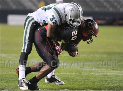 Thumbnail 2 in De La Salle vs Centennial (CIF State D1 Final) photogallery.