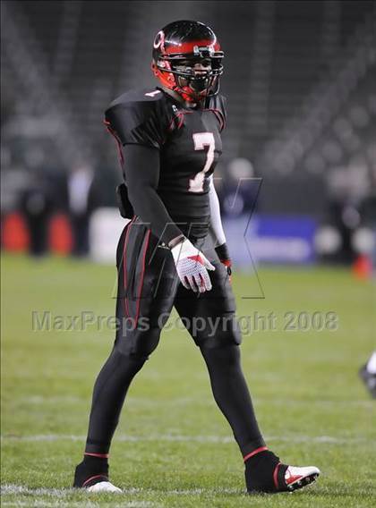Thumbnail 1 in De La Salle vs Centennial (CIF State D1 Final) photogallery.