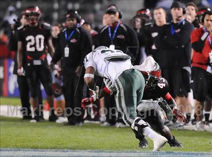 Thumbnail 3 in De La Salle vs Centennial (CIF State D1 Final) photogallery.
