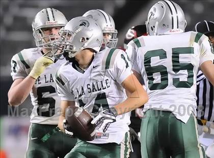 Thumbnail 1 in De La Salle vs Centennial (CIF State D1 Final) photogallery.