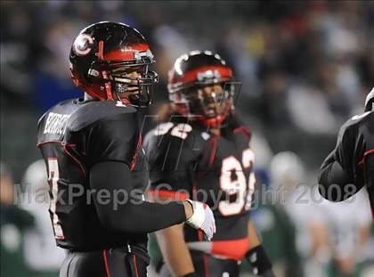 Thumbnail 2 in De La Salle vs Centennial (CIF State D1 Final) photogallery.