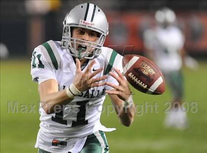 Thumbnail 2 in De La Salle vs Centennial (CIF State D1 Final) photogallery.