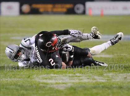 Thumbnail 1 in De La Salle vs Centennial (CIF State D1 Final) photogallery.