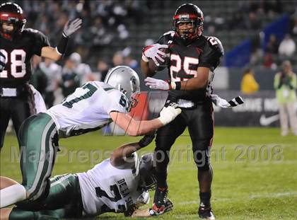 Thumbnail 3 in De La Salle vs Centennial (CIF State D1 Final) photogallery.