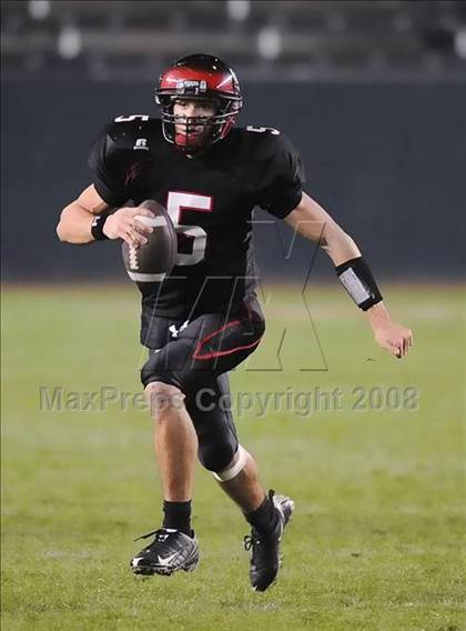 Thumbnail 2 in De La Salle vs Centennial (CIF State D1 Final) photogallery.