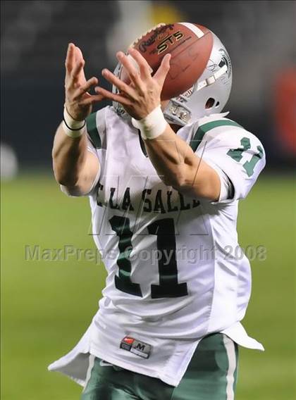 Thumbnail 1 in De La Salle vs Centennial (CIF State D1 Final) photogallery.
