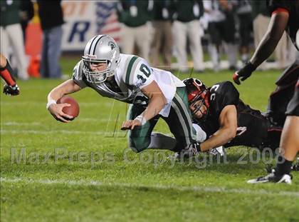Thumbnail 1 in De La Salle vs Centennial (CIF State D1 Final) photogallery.