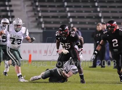 Thumbnail 1 in De La Salle vs Centennial (CIF State D1 Final) photogallery.