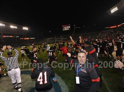 Thumbnail 1 in De La Salle vs Centennial (CIF State D1 Final) photogallery.