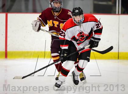 Thumbnail 1 in Sheehan @ Branford photogallery.
