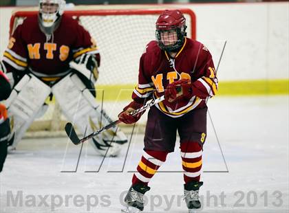 Thumbnail 1 in Sheehan @ Branford photogallery.