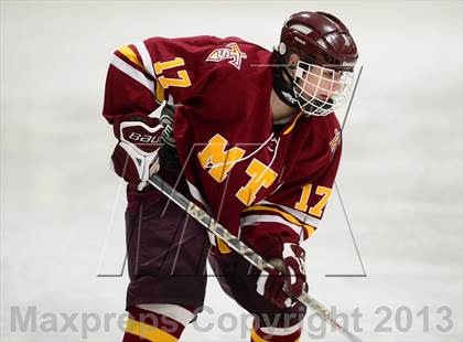 Thumbnail 1 in Sheehan @ Branford photogallery.