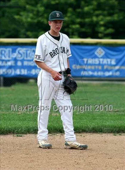 Thumbnail 2 in Bishop Brossart vs. Scott (37th District Playoffs) photogallery.