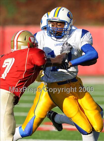 Thumbnail 3 in Lawrence vs. Half Hollow Hills West (Long Island Class III Final) photogallery.