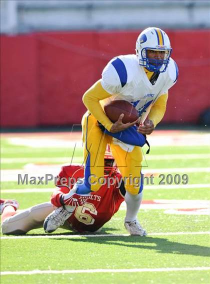 Thumbnail 3 in Lawrence vs. Half Hollow Hills West (Long Island Class III Final) photogallery.