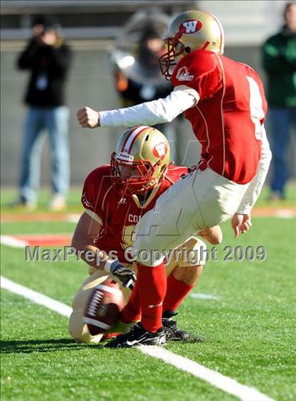 Thumbnail 3 in Lawrence vs. Half Hollow Hills West (Long Island Class III Final) photogallery.