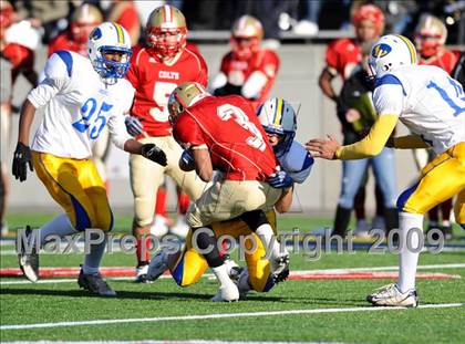 Thumbnail 3 in Lawrence vs. Half Hollow Hills West (Long Island Class III Final) photogallery.
