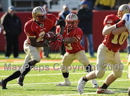 Thumbnail 2 in Lawrence vs. Half Hollow Hills West (Long Island Class III Final) photogallery.