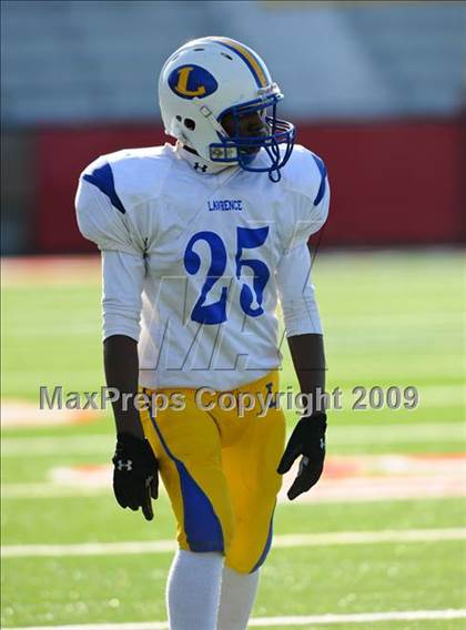 Thumbnail 1 in Lawrence vs. Half Hollow Hills West (Long Island Class III Final) photogallery.