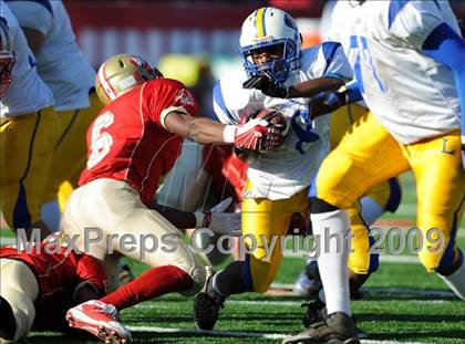 Thumbnail 1 in Lawrence vs. Half Hollow Hills West (Long Island Class III Final) photogallery.