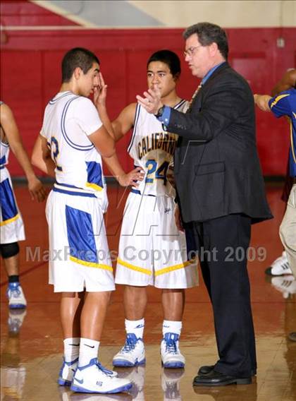 Thumbnail 2 in California vs. Claremont (Covina Christmas Classic) photogallery.