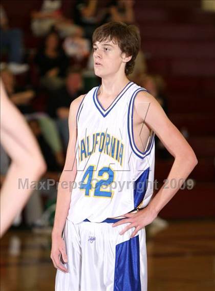 Thumbnail 3 in California vs. Claremont (Covina Christmas Classic) photogallery.