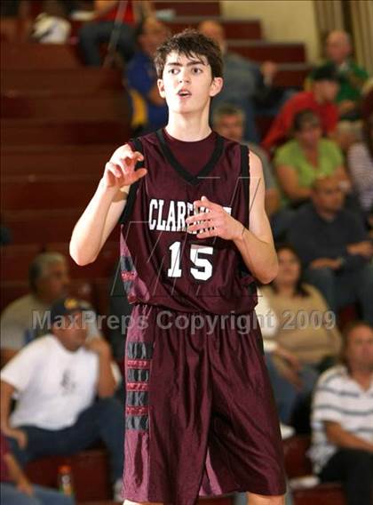 Thumbnail 2 in California vs. Claremont (Covina Christmas Classic) photogallery.