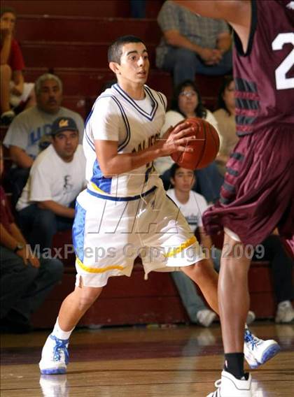 Thumbnail 1 in California vs. Claremont (Covina Christmas Classic) photogallery.