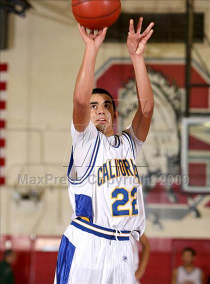 Thumbnail 2 in California vs. Claremont (Covina Christmas Classic) photogallery.