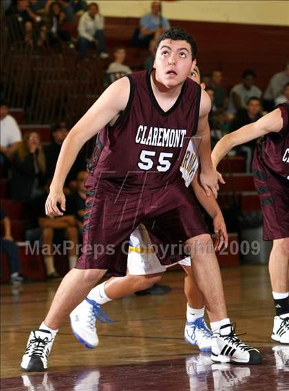 Thumbnail 3 in California vs. Claremont (Covina Christmas Classic) photogallery.