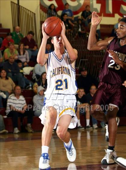 Thumbnail 1 in California vs. Claremont (Covina Christmas Classic) photogallery.