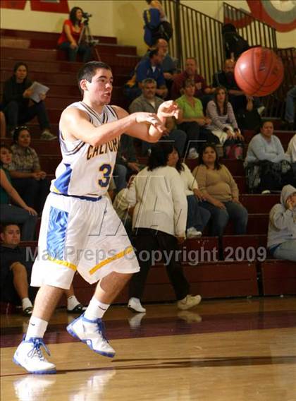 Thumbnail 3 in California vs. Claremont (Covina Christmas Classic) photogallery.