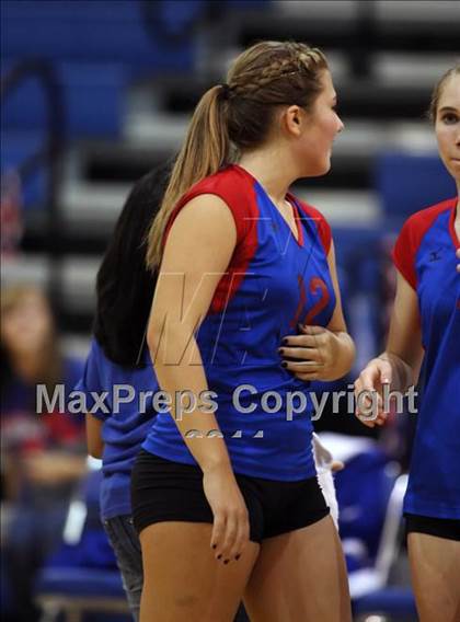 Thumbnail 1 in Pflugerville @ Leander photogallery.