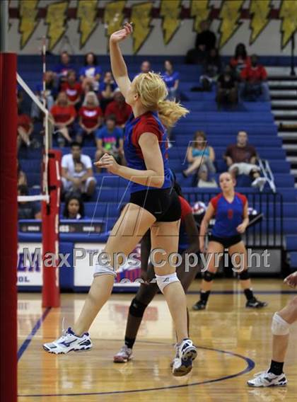 Thumbnail 1 in JV: Pflugerville @ Leander photogallery.