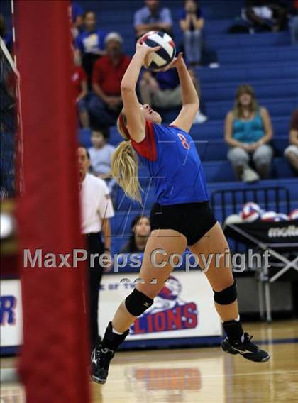 Thumbnail 1 in Pflugerville @ Leander photogallery.