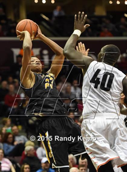 Thumbnail 3 in Waynesville vs Bishop O'Dowd (Bass Pro Tournament of Champions) photogallery.