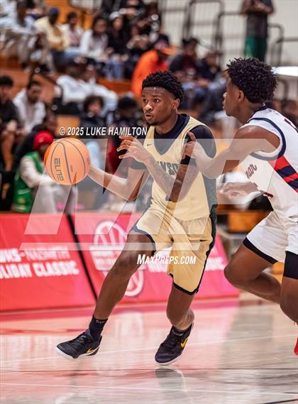 Thumbnail 2 in Grayson vs. Berkmar photogallery.