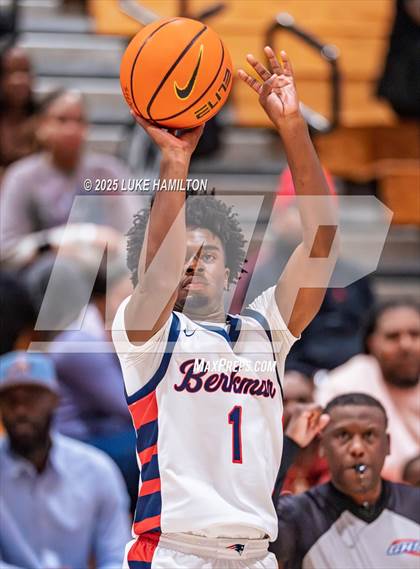 Thumbnail 1 in Grayson vs. Berkmar photogallery.