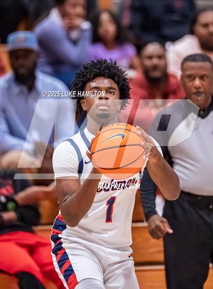 Thumbnail 3 in Grayson vs. Berkmar photogallery.