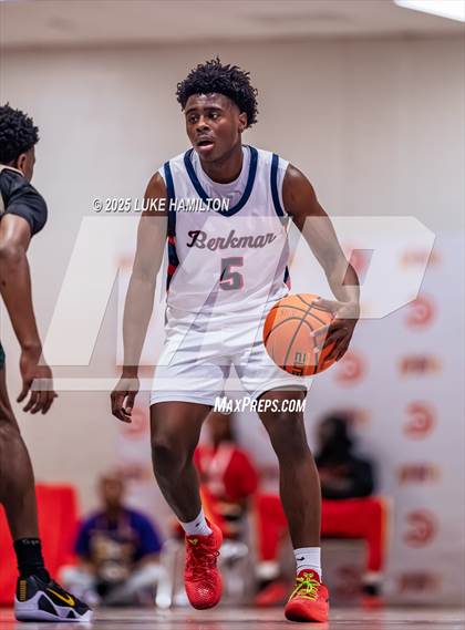 Thumbnail 3 in Grayson vs. Berkmar photogallery.