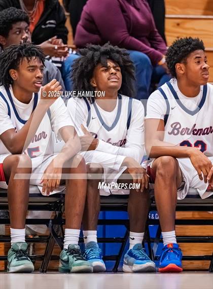 Thumbnail 2 in Grayson vs. Berkmar photogallery.