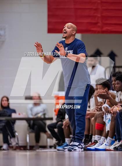 Thumbnail 3 in Grayson vs. Berkmar photogallery.