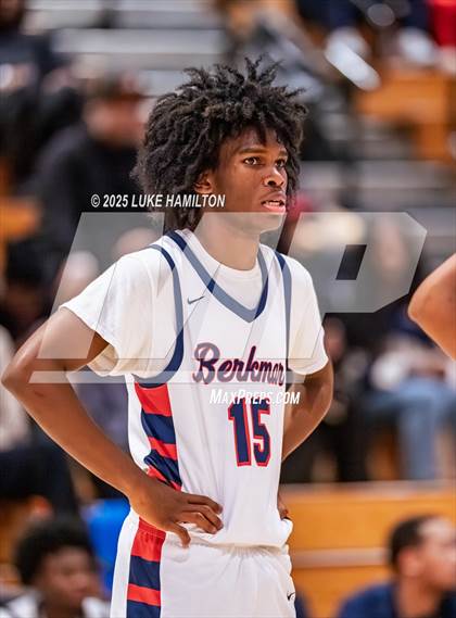 Thumbnail 3 in Grayson vs. Berkmar photogallery.