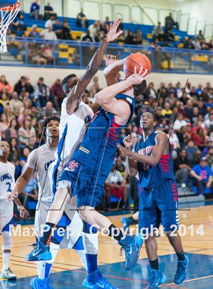 Thumbnail 2 in Modesto Christian @ Newark Memorial (CIF NorCal D1 Regional Playoff) photogallery.