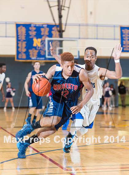 Thumbnail 2 in Modesto Christian @ Newark Memorial (CIF NorCal D1 Regional Playoff) photogallery.