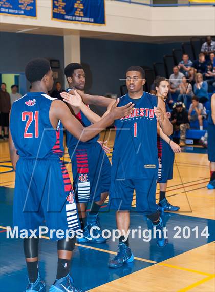 Thumbnail 1 in Modesto Christian @ Newark Memorial (CIF NorCal D1 Regional Playoff) photogallery.