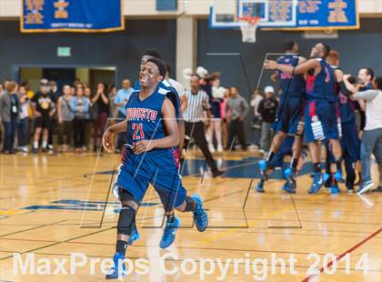 Thumbnail 3 in Modesto Christian @ Newark Memorial (CIF NorCal D1 Regional Playoff) photogallery.