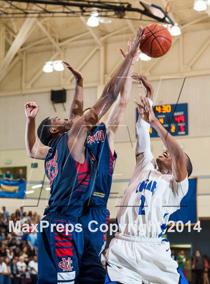 Thumbnail 3 in Modesto Christian @ Newark Memorial (CIF NorCal D1 Regional Playoff) photogallery.