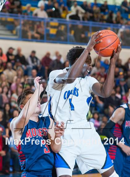 Thumbnail 3 in Modesto Christian @ Newark Memorial (CIF NorCal D1 Regional Playoff) photogallery.